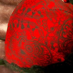 Torrid skull red and black lace 38B bra